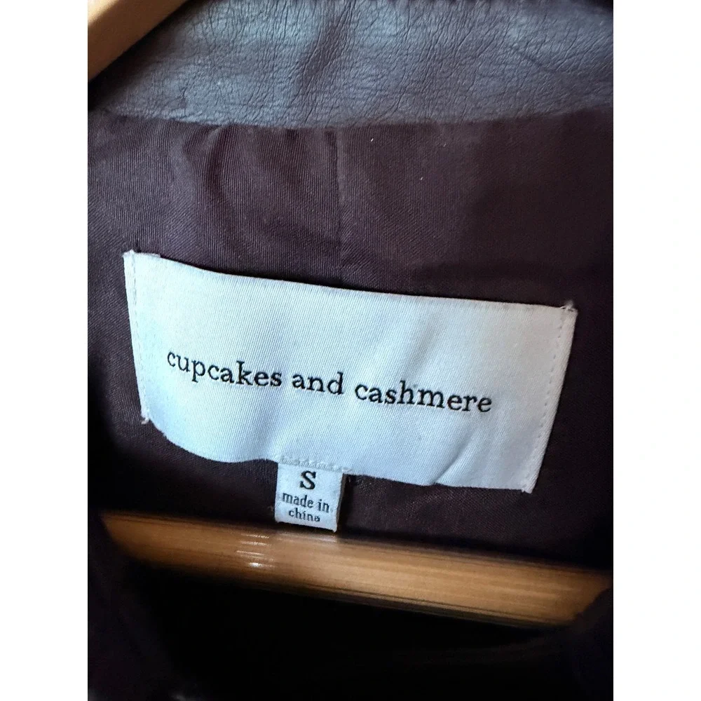 Cupcakes and Cashmere Women Burgundy Faux Leather Moto Jacket‎ Size Small - Picture 4 of 7